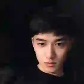 不相干一男的的头像