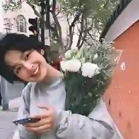今昔何夕的头像