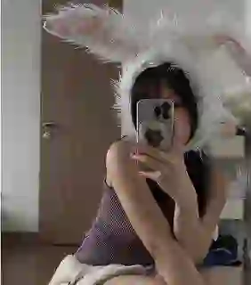 以为是兄弟情结果是1和0的头像
